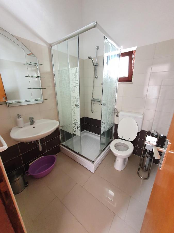 Aenona Sunny Apartment Vrsi Dış mekan fotoğraf